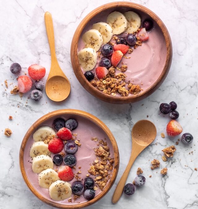 Strawberry Banana Smoothie Bowl