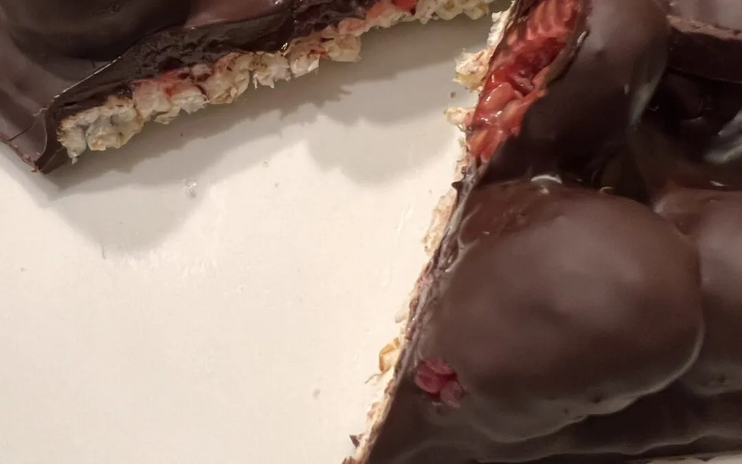 Creamy Raspberry Chocolate Rice Cakes